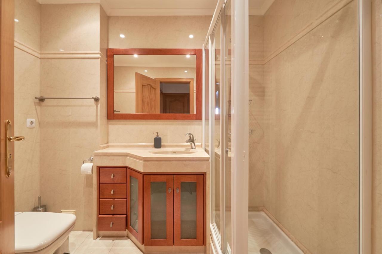 Apartamento Junto Nova&Praia Carcavelos II Экстерьер фото